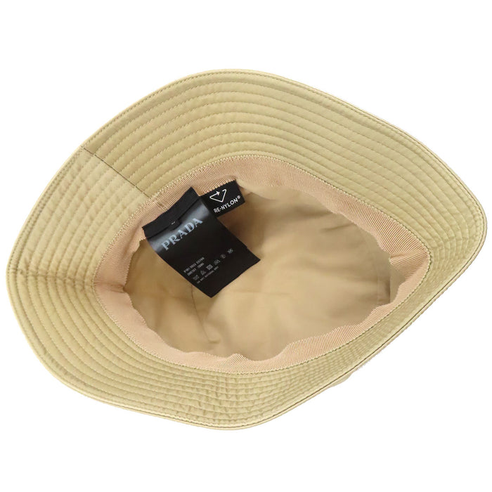 PRADA 
リナイロン 三角プレート 
Re-Nylon トライアングルロゴ バケットハット