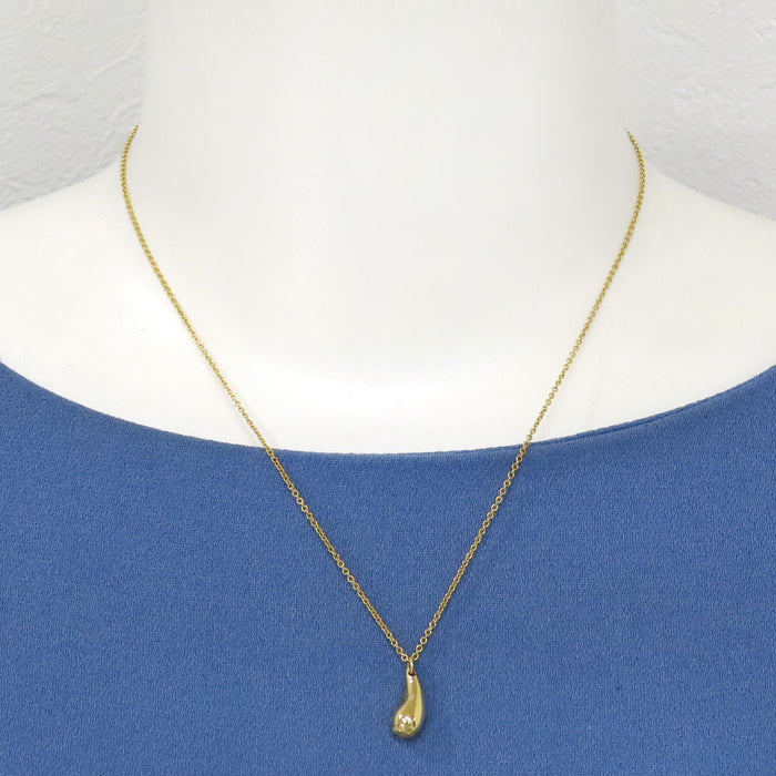 TIFFANY&Co. 
ティアドロップ ネックレス