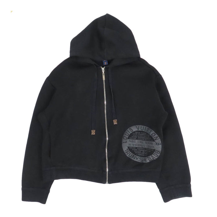 LOUIS VUITTON  
Sweat-shirt logo  
Veste zippée à capuche avec tampon LV  
Monogramme