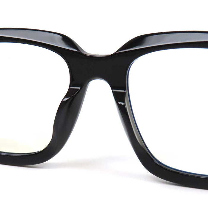 TOM FORD 
TOMFORD サリ ウェリントン 
SARI サングラス
