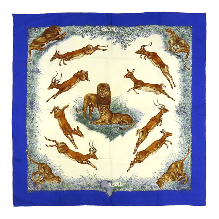 HERMES 
Grand foulard en soie motif animaux 
Carré 90 Kenya