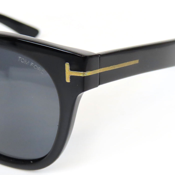 TOM FORD 
Lunettes de soleil TOM FORD logo T Wellington