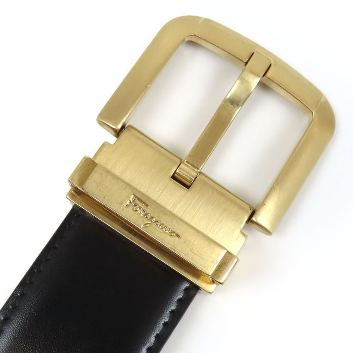 Salvatore Ferragamo 
ゴールドカラー金具 
ロゴ リバーシブル レザー ベルト