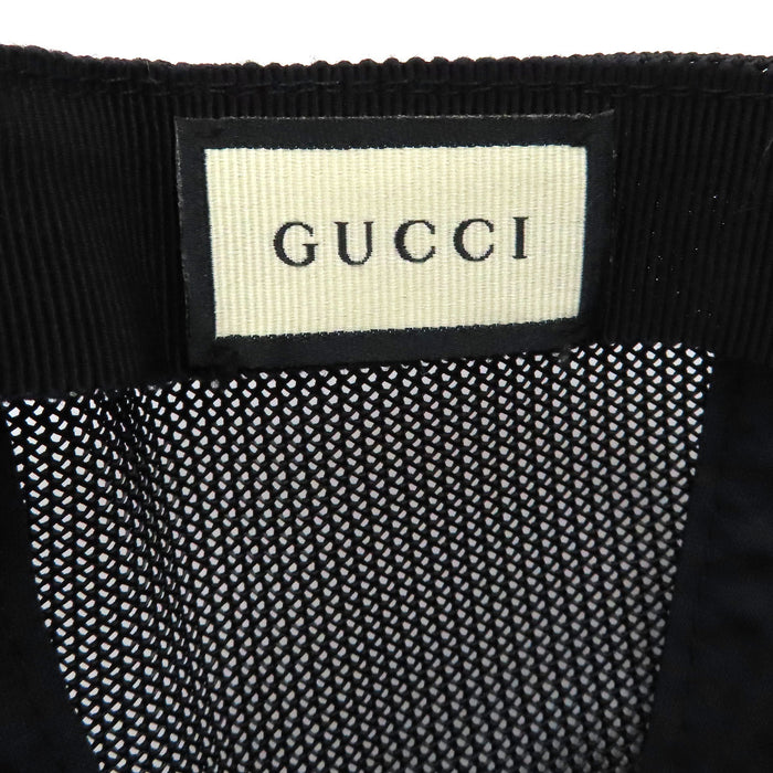 GUCCI
Casquette en nylon mesh avec logo GG