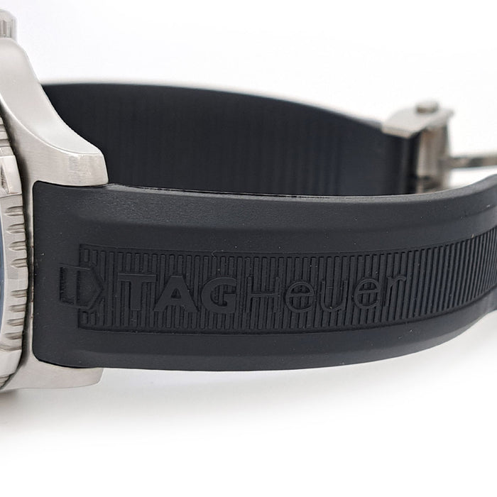 泰格豪雅  
Aquaracer  
带盒