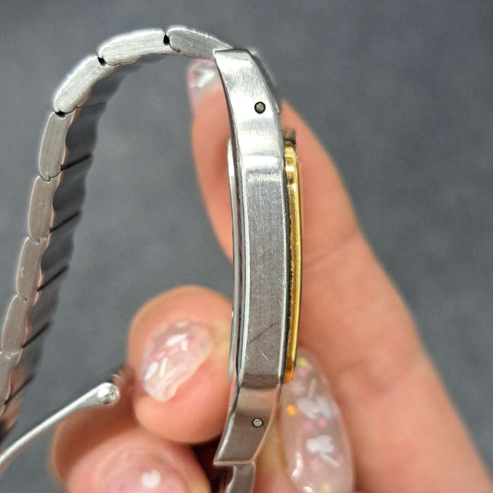 【WHOLESALES】
CARTIER 
箱(内箱劣化)　ギャランティ(切り取りあり)