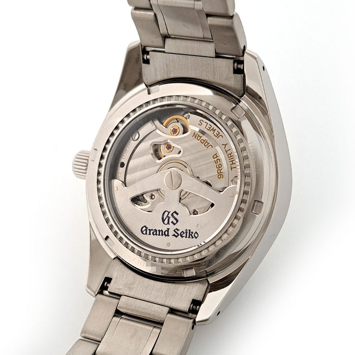 SEIKO  
Grand Seiko 9R Spring Drive  
Avec boîte