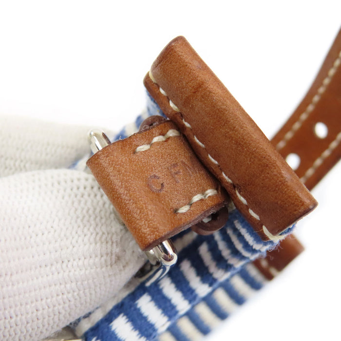 HERMES 
Gravure C Collier d'Océan en cuir Bleu Brighton 
Bracelet Rival Caval Médor