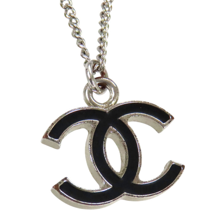 CHANEL 
05V COCO CC ロゴ シルバーカラーメタル 
ココマーク ネックレス