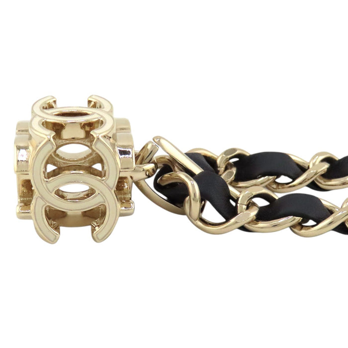 CHANEL 
A22K COCO CC ロゴ ゴールドカラーメタル レザー 
キューブ ココマーク チェーン ネックレス
