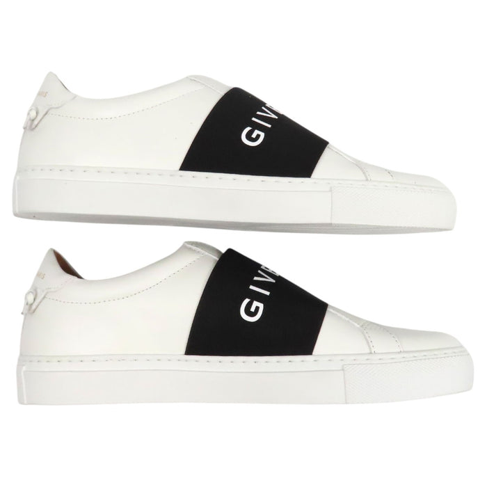 GIVENCHY 
Baskets basses urbaines 
en cuir avec logo