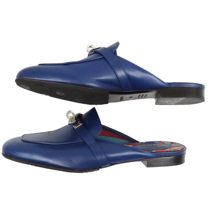 HERMES 
Kelly fibbia piatta in pelle con metallo color argento 
OZ mule