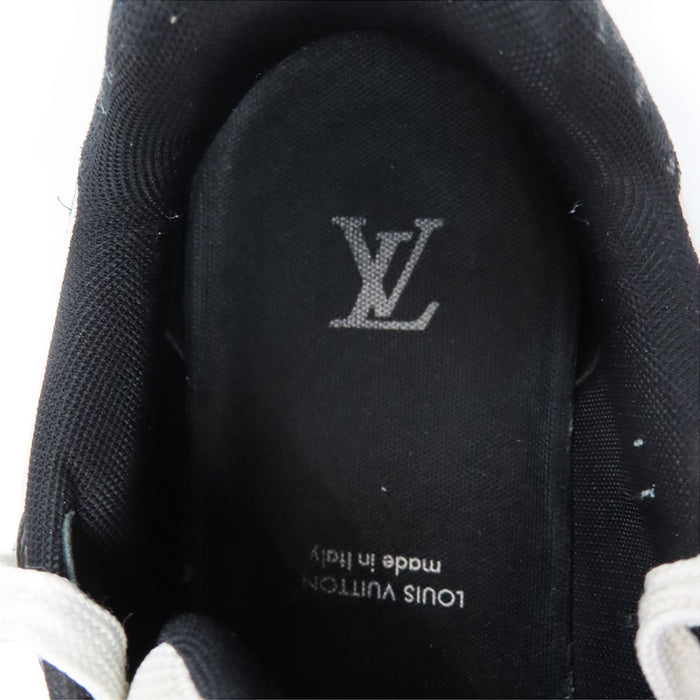 LOUIS VUITTON  
標誌綁帶  
LV 訓練鞋運動鞋  
經典花紋