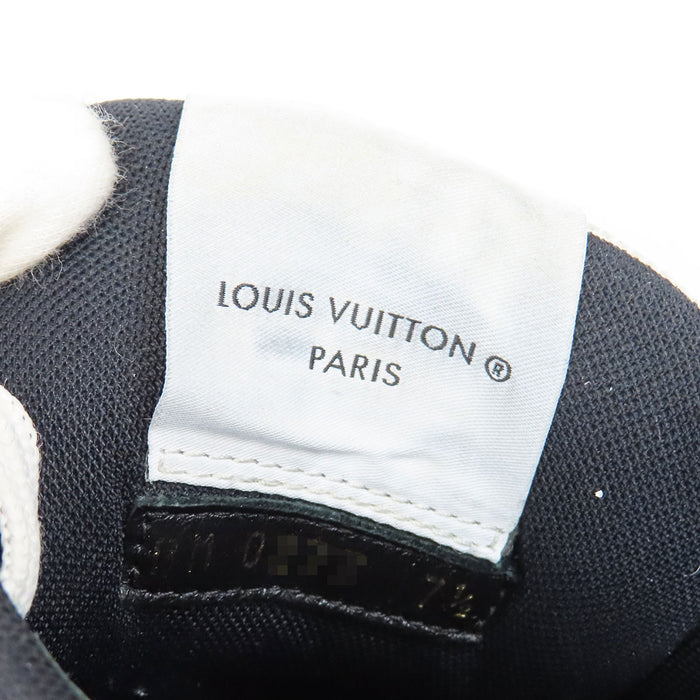 LOUIS VUITTON  
標誌綁帶  
LV 訓練鞋運動鞋  
經典花紋