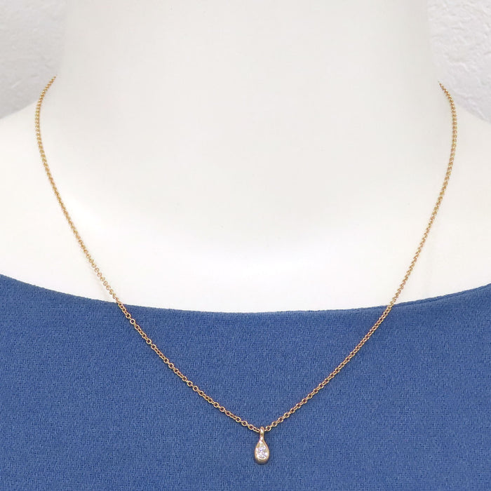 TIFFANY&Co. 
バイザヤード ペアシェイプ ネックレス