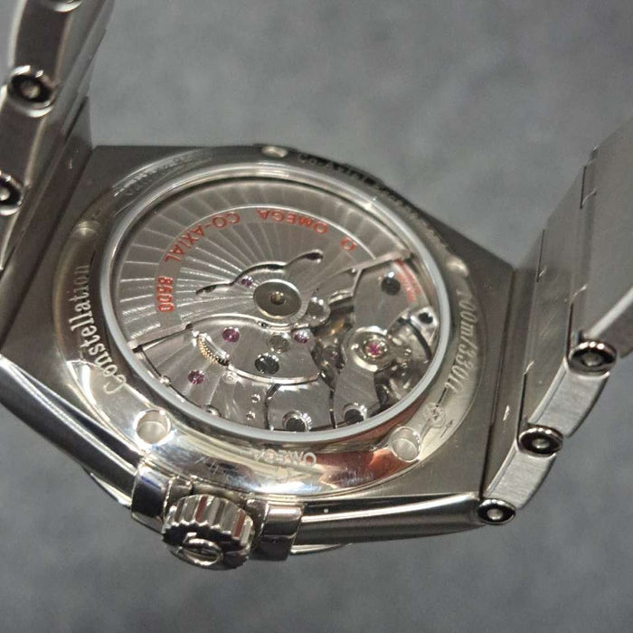 【WHOLESALES】
OMEGA 
123.10.38.21.02.002 
箱　ギャランティ　ピクトグラム