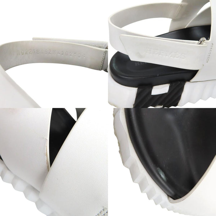 HERMES  
Sandales électriques en cuir avec logo H