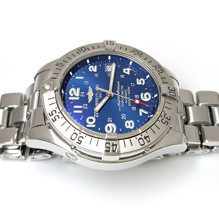 BREITLING 
Superocean Révisée 
Avec boîte