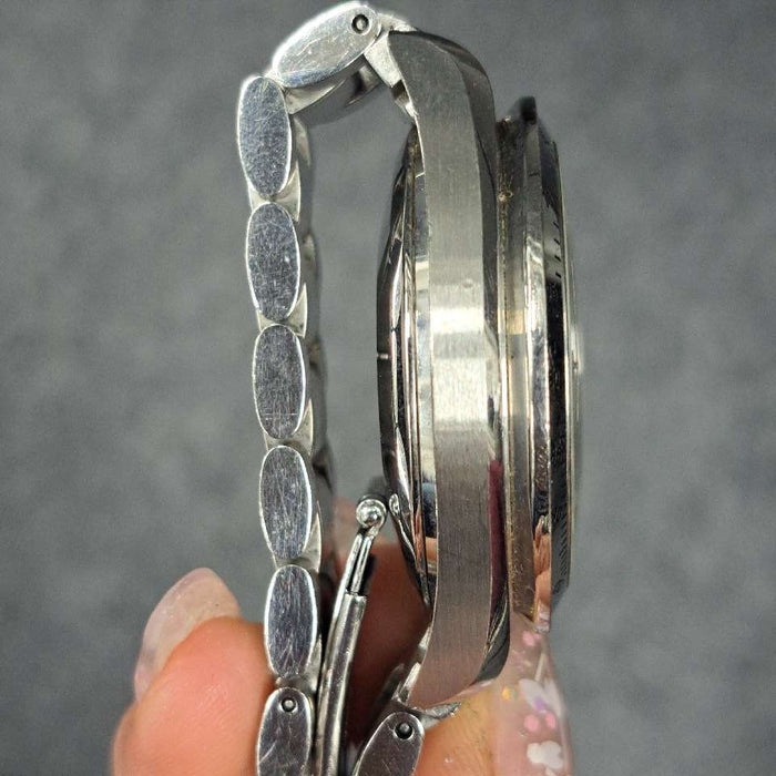 【WHOLESALES】
OMEGA 
3513.3 
ギャランティ