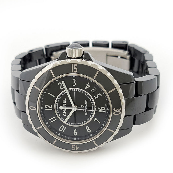 CHANEL 
J12 38mm オートマティック Overhauled
