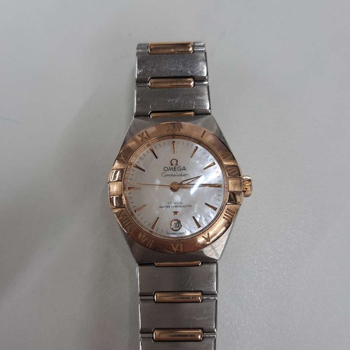 【WHOLESALES】
OMEGA 
131.20.29.20.05.001 
内箱　ギャランティ　ピクトグラム　クロノメーター証