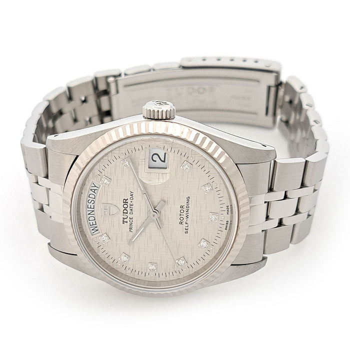 TUDOR 
プリンス デイトデイ Overhauled
