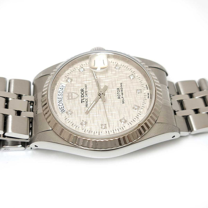 TUDOR 
プリンス デイトデイ Overhauled