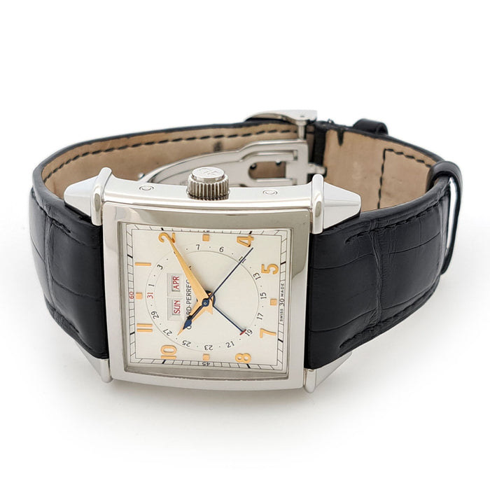 GIRARD-PERREGAUX 
ヴィンテージ 1945 
箱ギャラ付