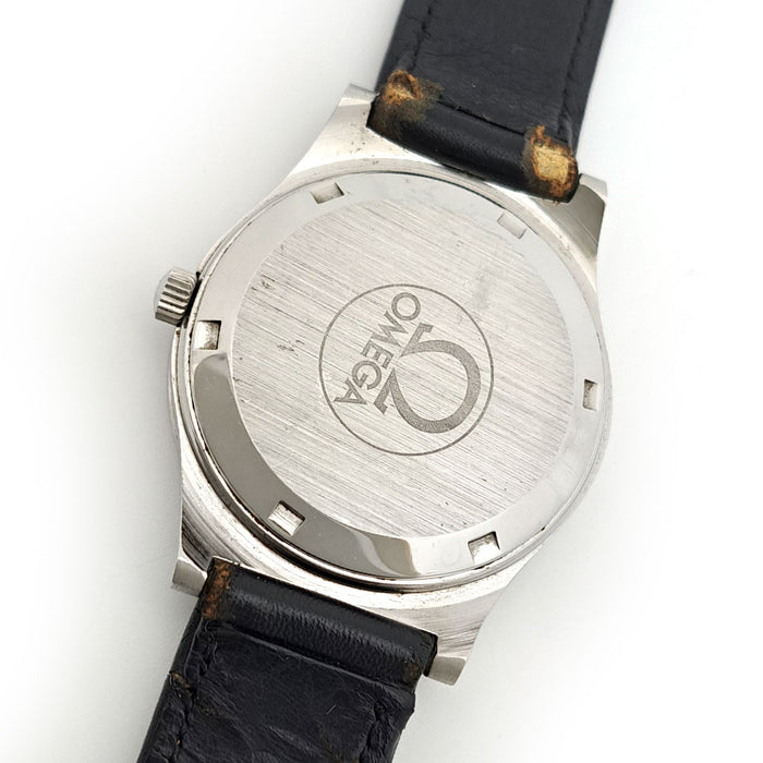 OMEGA 
Genève Automatique cal.1012
