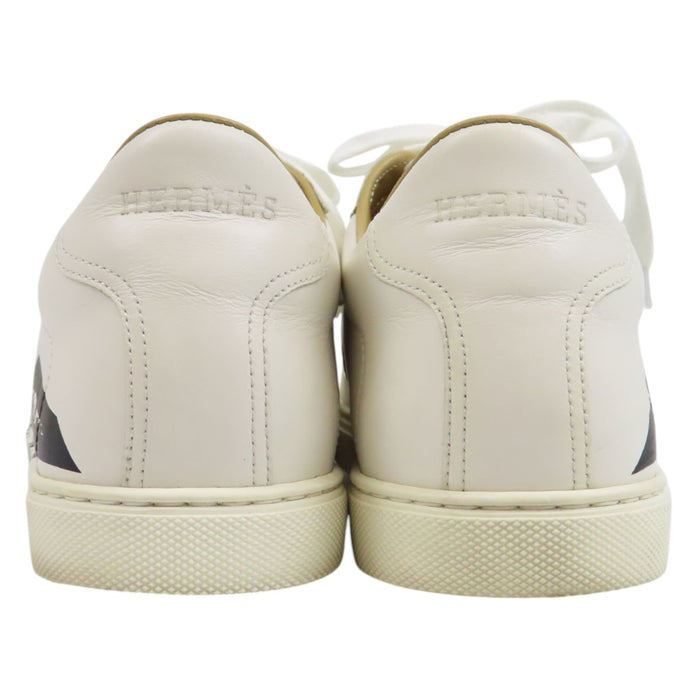 HERMES  
Quicker H logo Baskets basses en cuir  
Quicker Sneakers Pégase