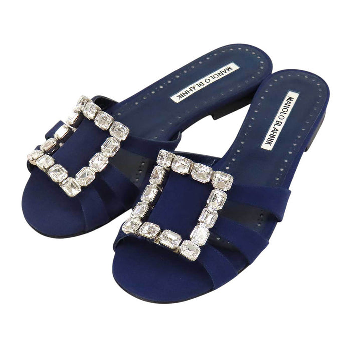 MANOLO BLAHNIK 
ビジュー バックル 
ILUNAFLAT イルナ フラット ミュール