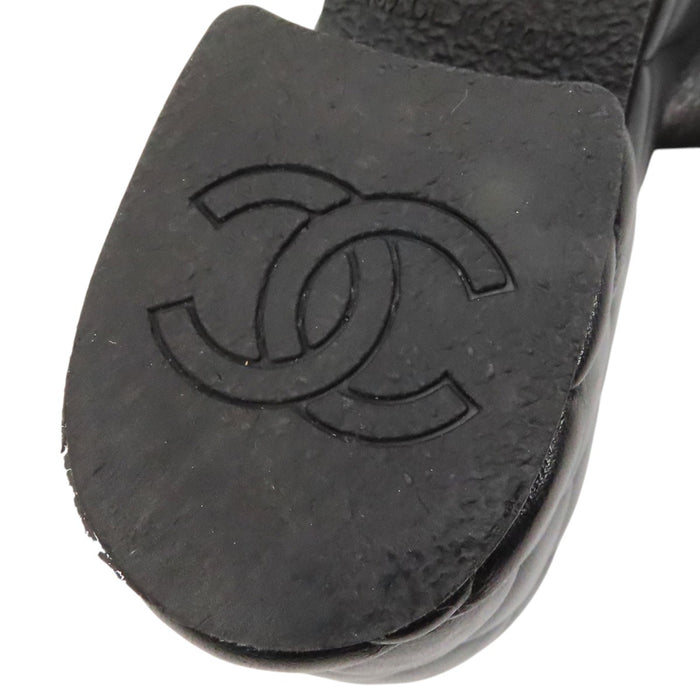 CHANEL  
COCO CC 標誌 皮革 厚底  
可可標誌 菱格紋 拖鞋