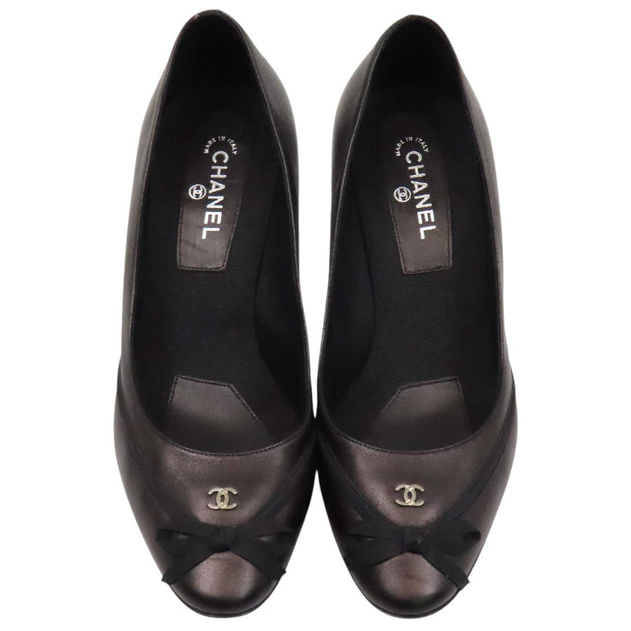 CHANEL 
COCO CC ロゴ レザー 
ココマーク リボン パンプス