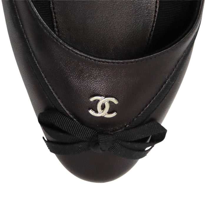 CHANEL 
COCO CC ロゴ レザー 
ココマーク リボン パンプス