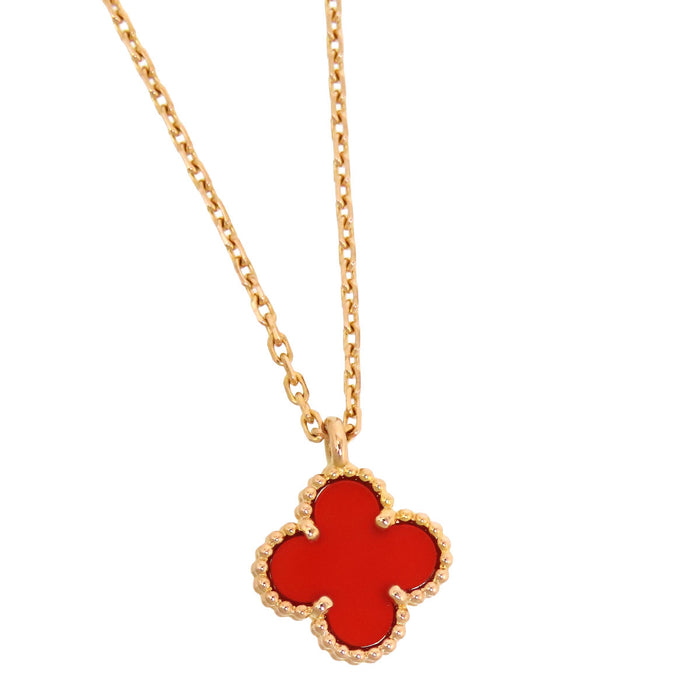 Van Cleef & Arpels 
Collana Sweet Alhambra