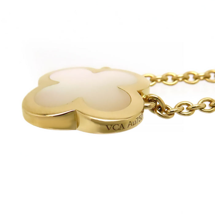 Van Cleef & Arpels 
純粹四葉草項鍊