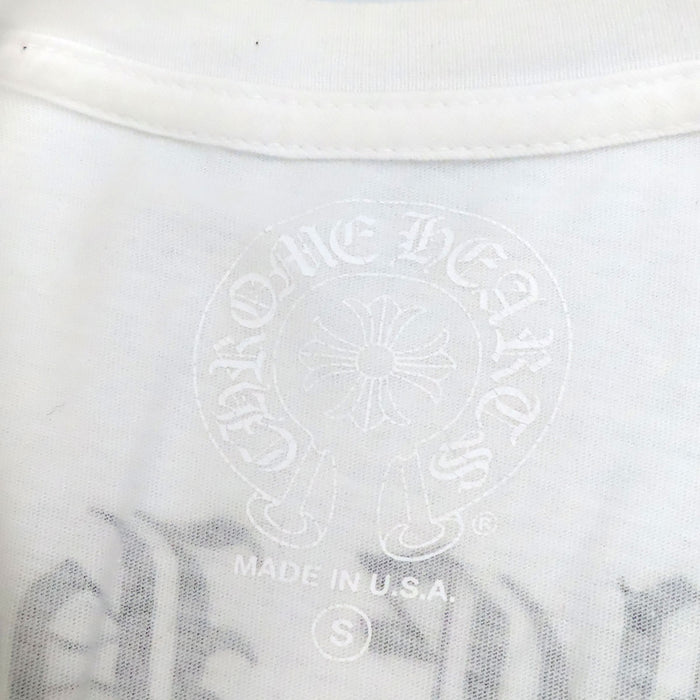 CHROME HEARTS 
Etichetta Scroll CH Plus Cotone 
Maglietta con logo arco posteriore