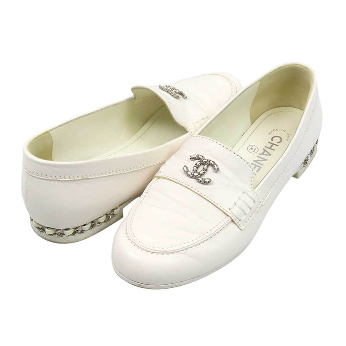 CHANEL 
COCO CC ロゴ レザー 
ココマーク チェーン ローファー