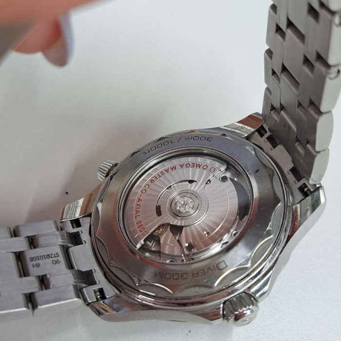 【WHOLESALES】
OMEGA 
210.30.42.20.03.001 
Speedmaster 
Scatola Garanzia Pictogramma Certificato Cronometro Cinturino Gomma Originale ×1 Fibbia Originale ×1
