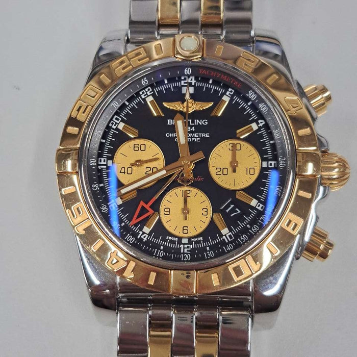 【批發】
BREITLING
CB0420
錶盒 保證書 計時碼錶證書