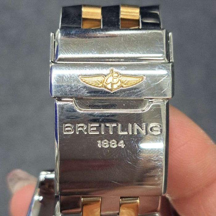 【批發】
BREITLING
CB0420
錶盒 保證書 計時碼錶證書