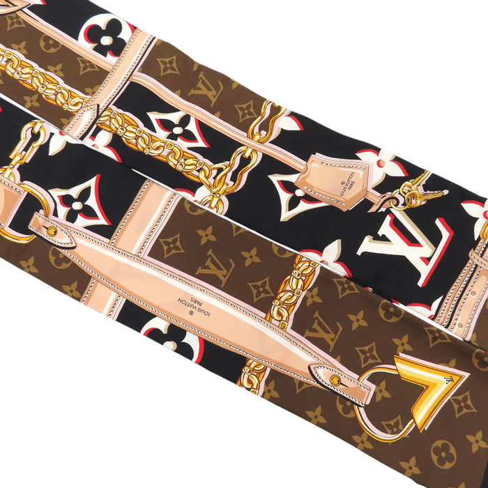 LOUIS VUITTON 
LV 丝绸 
Bandeau 完美搭配 Monogram 围巾