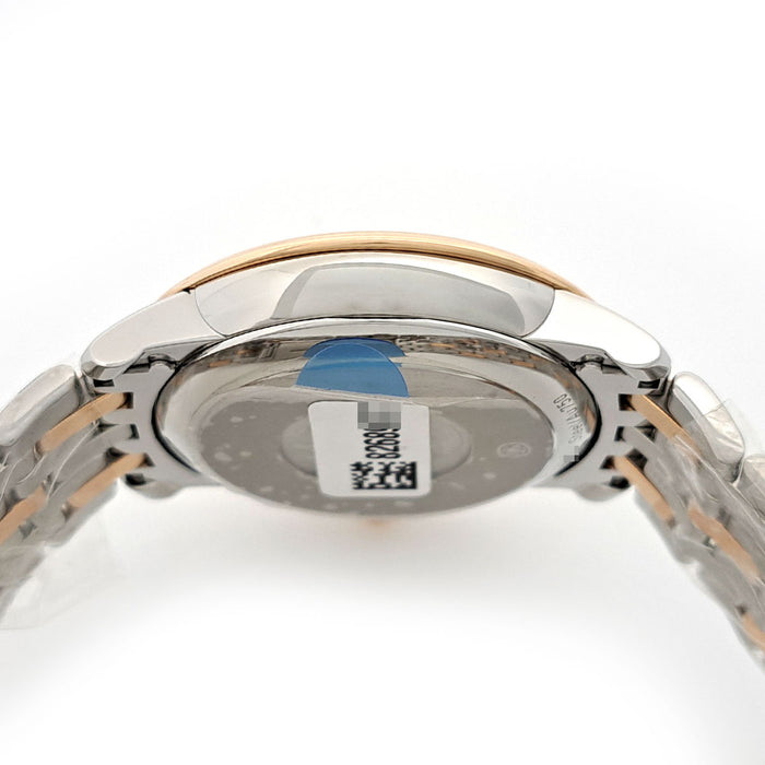 OMEGA  
De Ville Prestige  
With Box and Warranty Card