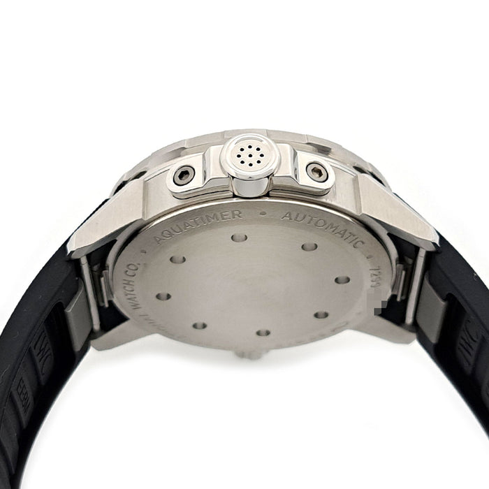 IWC  
Aquatimer Automatique  
Avec boîte et garantie