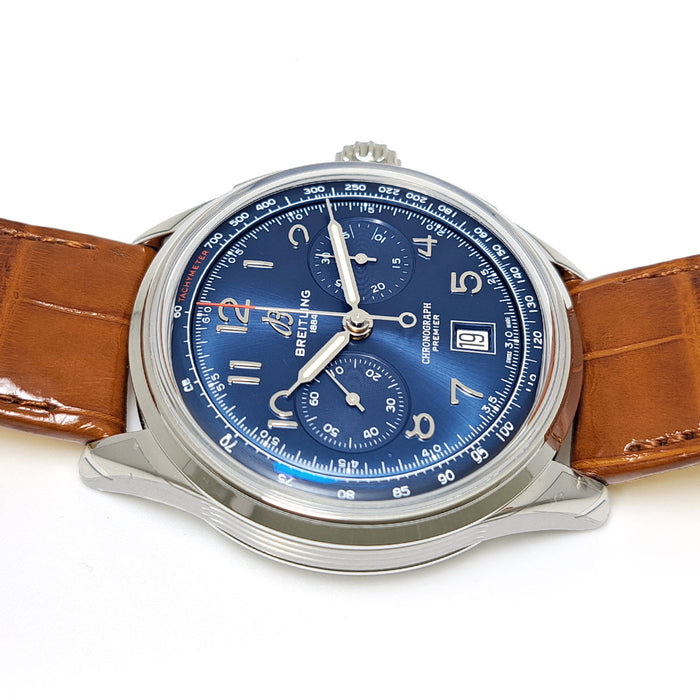 BREITLING 
Premier B01 chronographe 42 
avec boîte et garantie