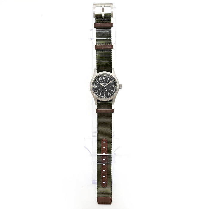 HAMILTON  
Khaki Field  
avec boîte et livret