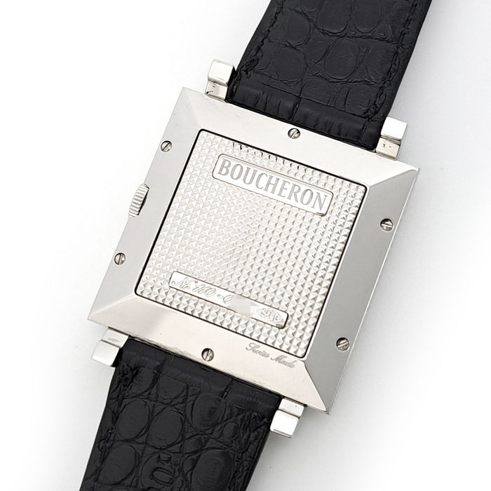 Boucheron  
Carré Bézel Diamant Automatique  
Avec boîte et certificat