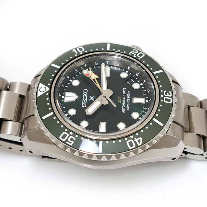 SEIKO  
Prospex Plongeur Scuba 1968 Plongeur Mécanique  
Avec boîte et garantie