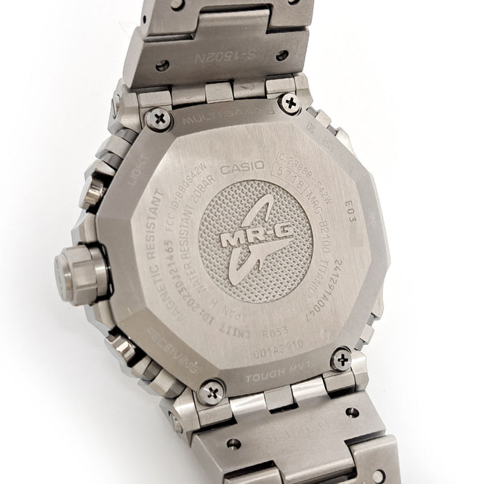 CASIO  
G-SHOCK MR-G 木組  
附盒及保證書