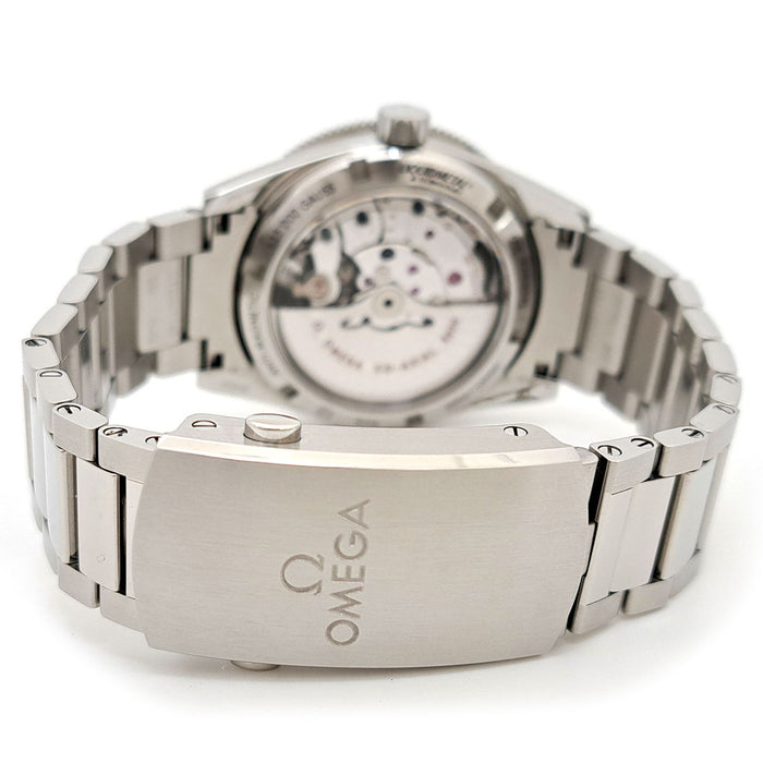 OMEGA  
Seamaster 300M  
Avec boîte et garantie